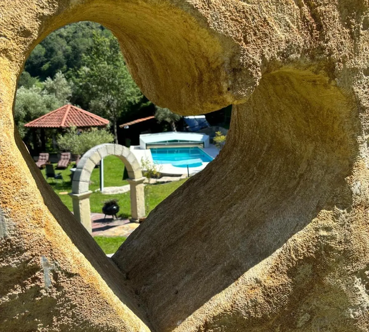 Vivienda Turistica Jardin Con Encanto Y Piscina Emaldia Vila