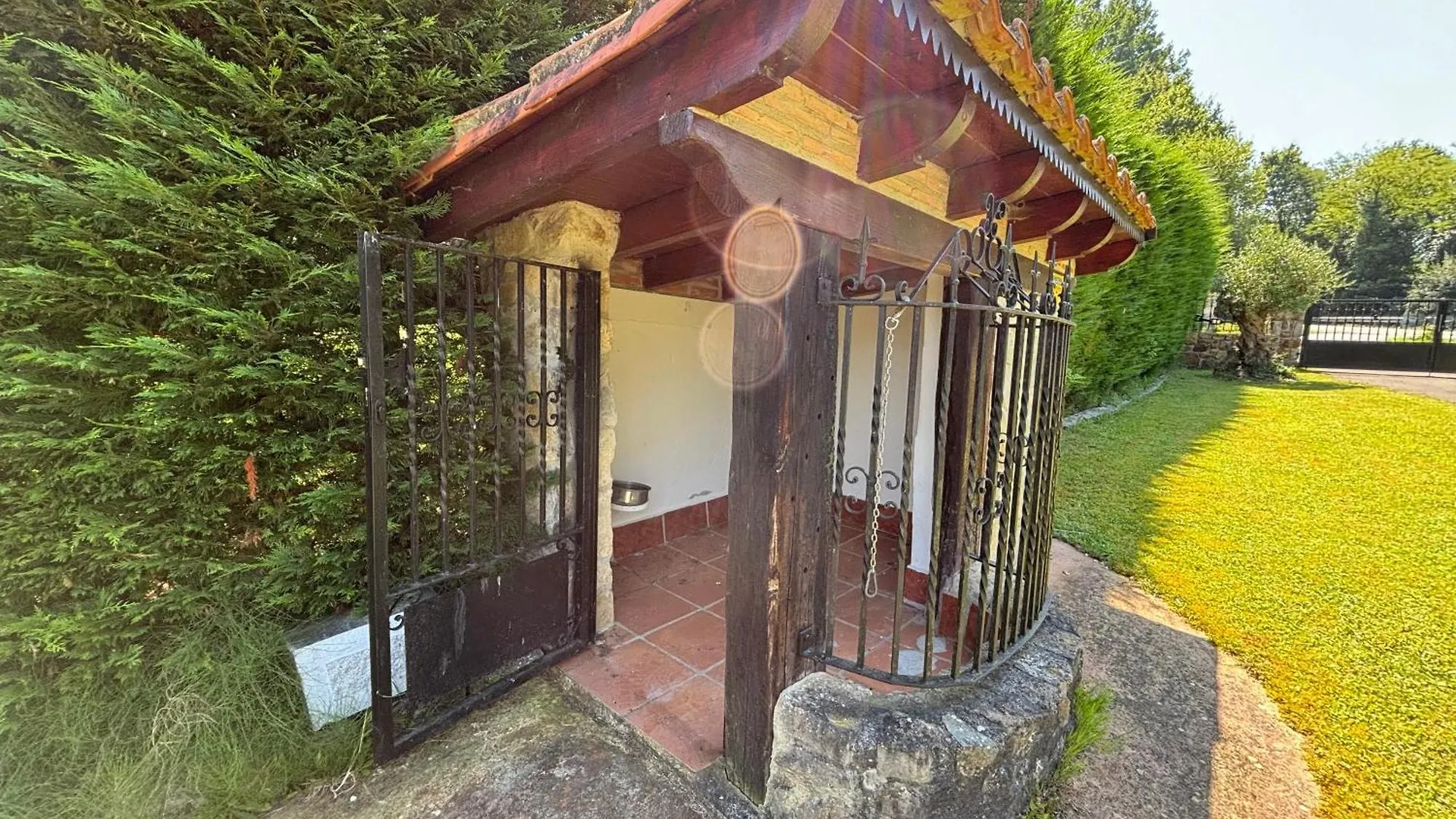 Vivienda Turistica Jardin Con Encanto Y Piscina Emaldia Španělsko