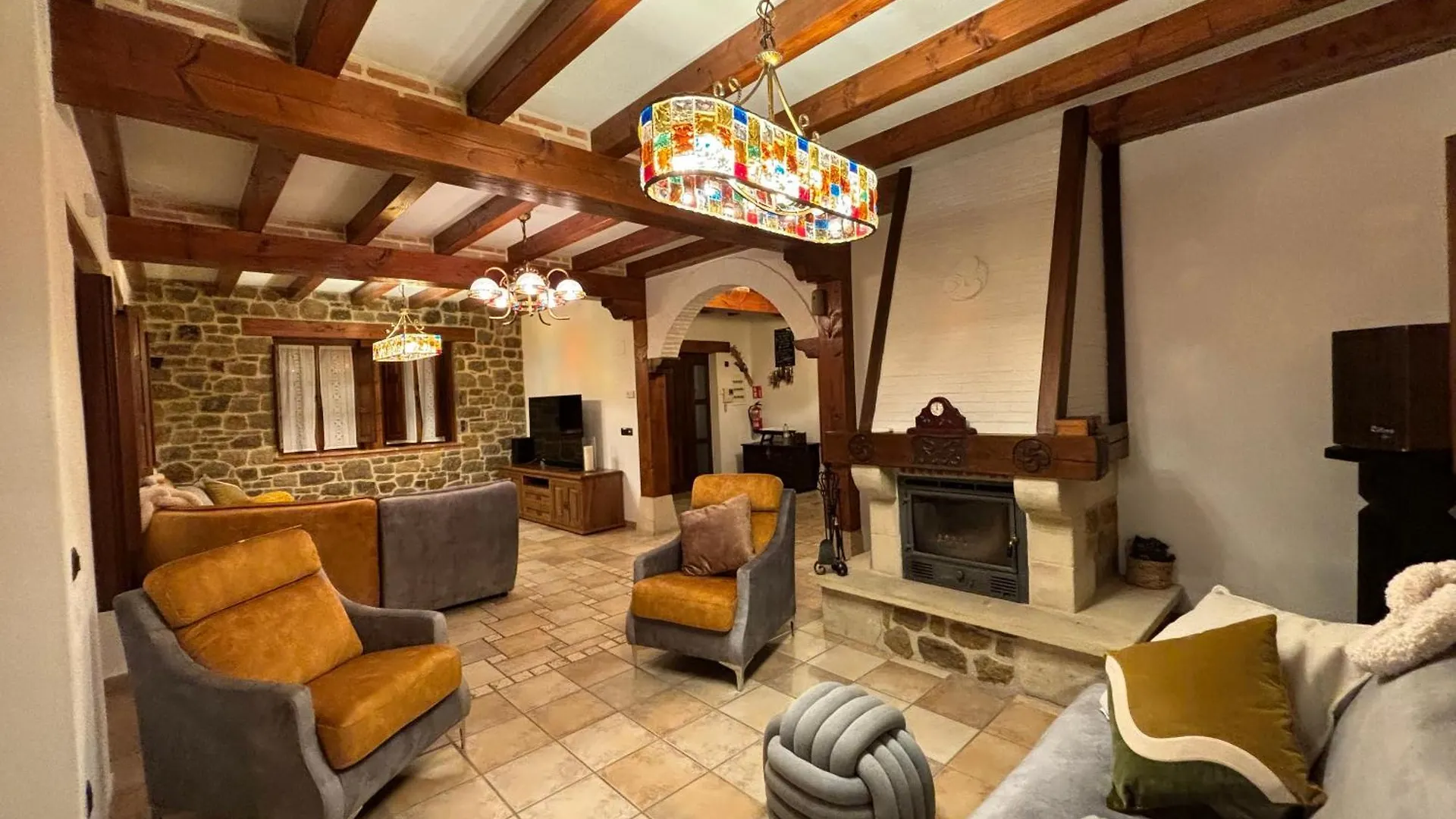 Vila Vivienda Turistica Jardin Con Encanto Y Piscina Emaldia